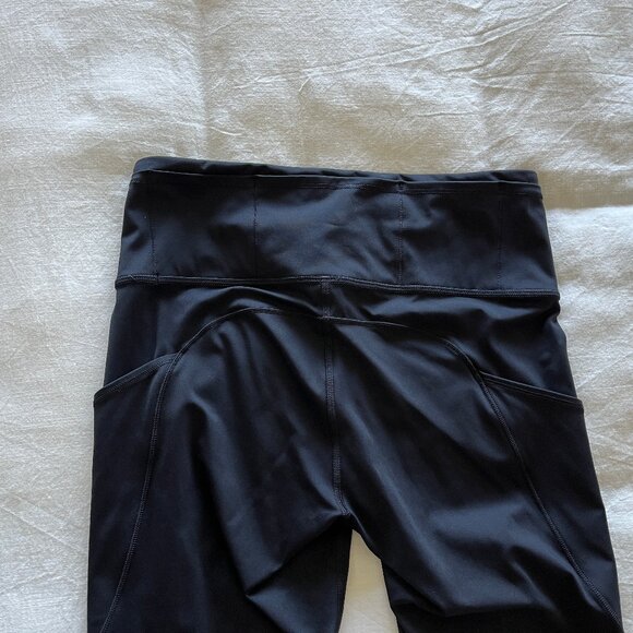 Lululemon Fast Free HR Crop 19”  Womens Size 8 - Picture 4 of 13